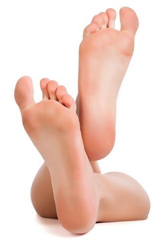 Beaux pieds et orteils résultant de l'utilisation de la crème Zenidol